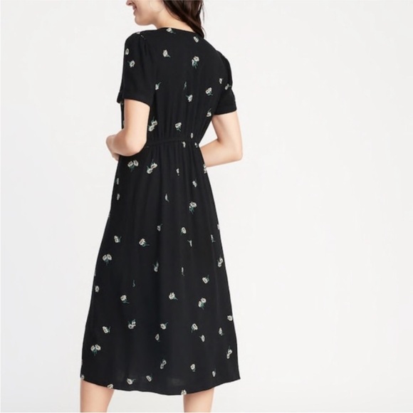 Old Navy Black Floral Midi Dress - Picture 4 of 13